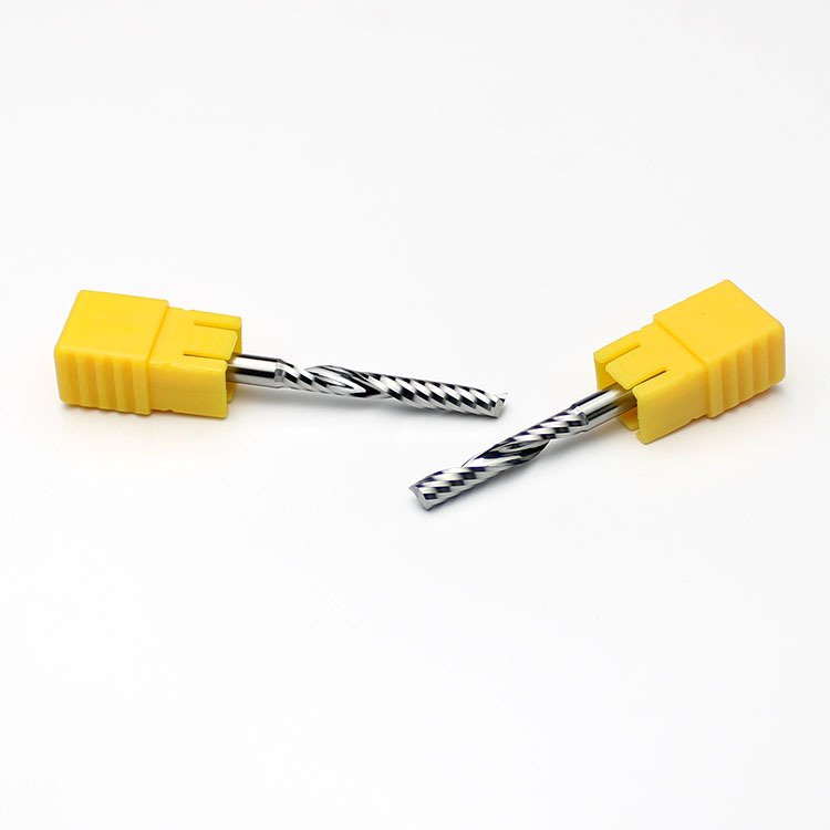 MŨI CẮT CNC XOẮN 1 ME