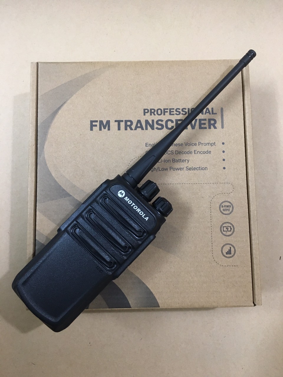 Bộ 1 Bộ đàm Motorola CP838/CP-838 (Siêu bền, Loa chống từ tính, Pin dung lượng lớn, cự ly liên lạc xa)
