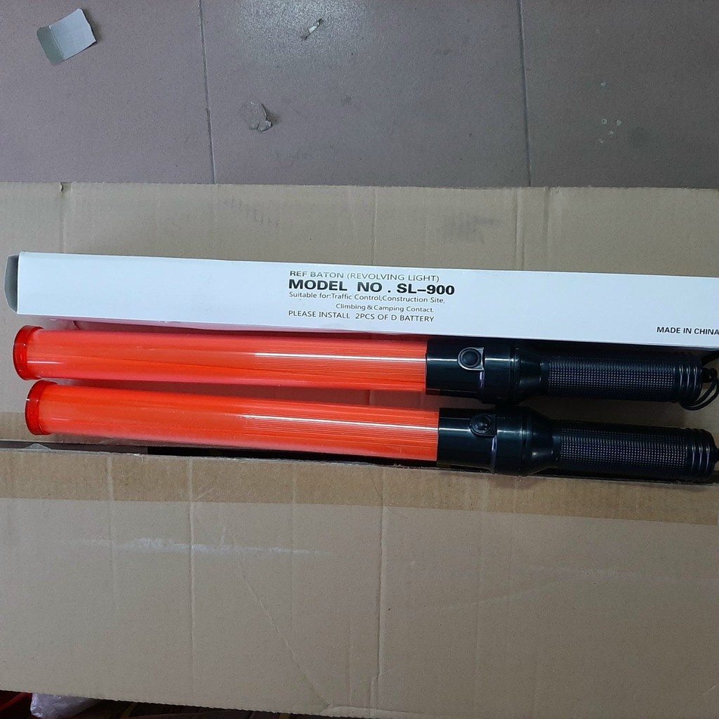 Gậy đèn chỉ huy giao thông, gậy cảnh báo giao thông có đen - sử dụng pin loại dài 54CM