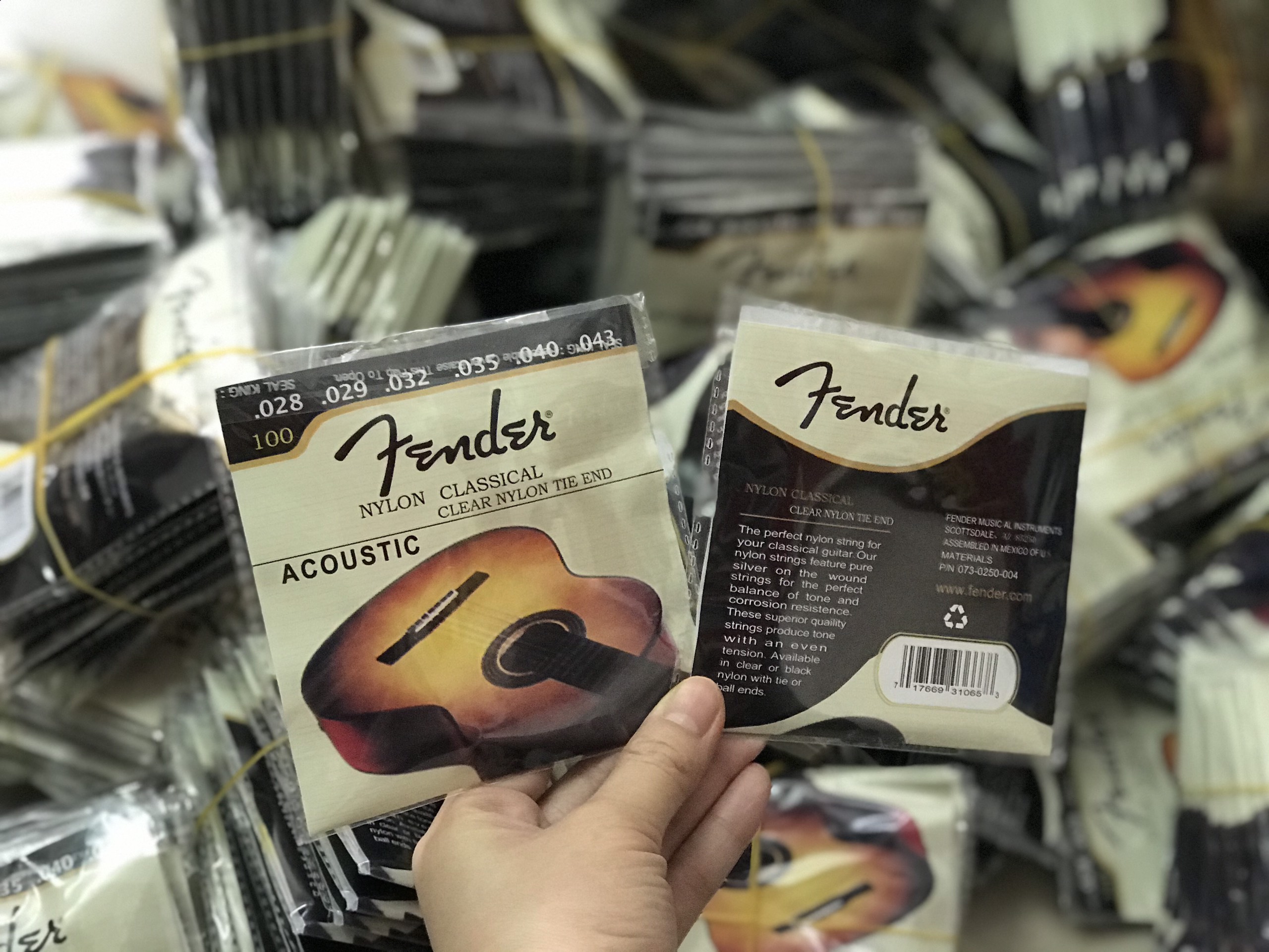 Bộ dây guitar classic nilon Fender