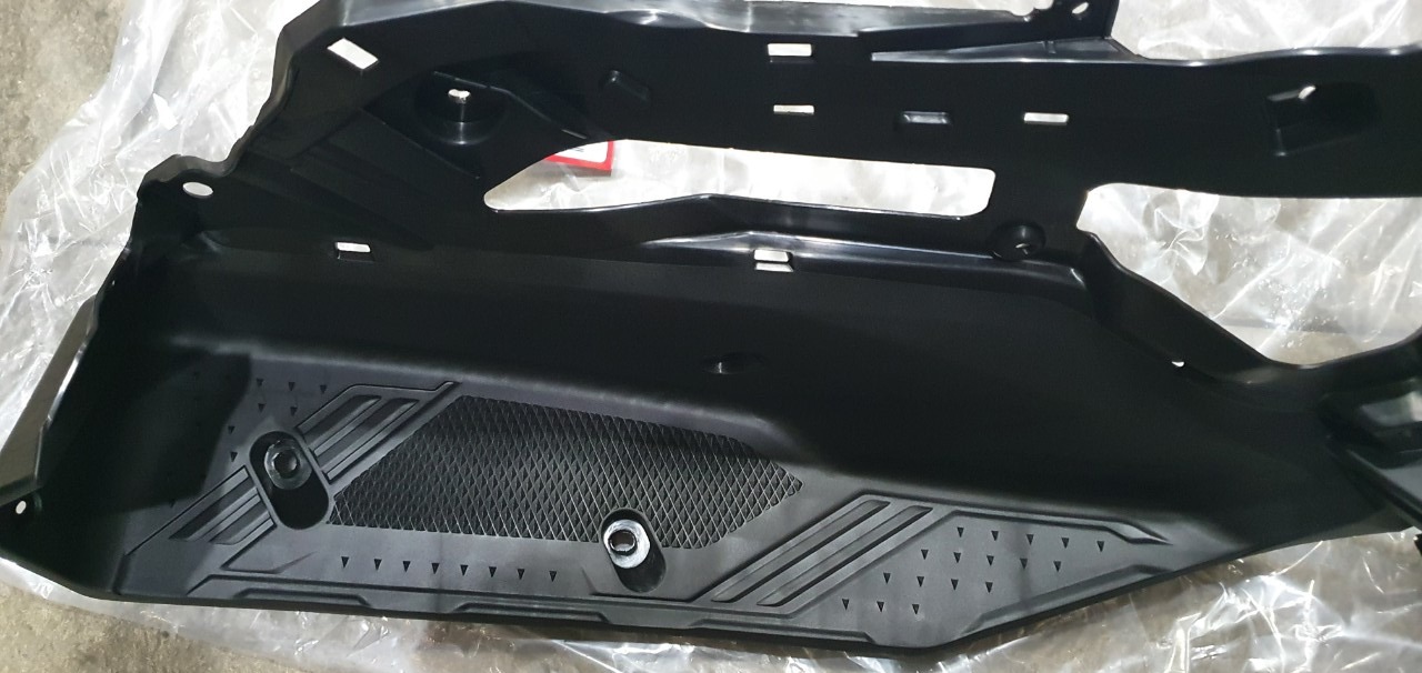 [HCM]YẾM GÁC CHÂN ĐEN HONDA AIR BLADE 2020