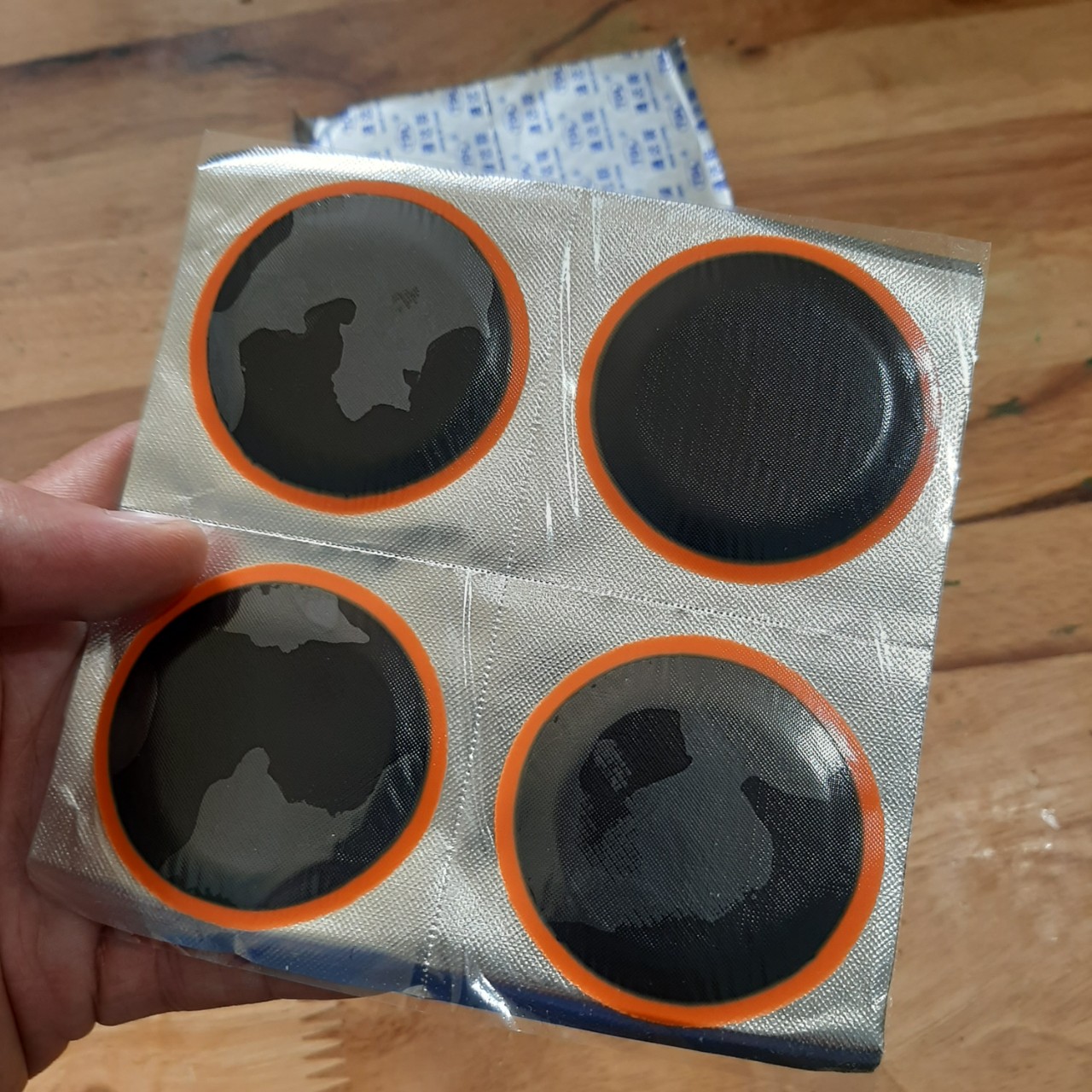 Miếng vá săm dạng vĩ loại 52mm TDL L3 (giá bán 10 vĩ là 40 miếng)