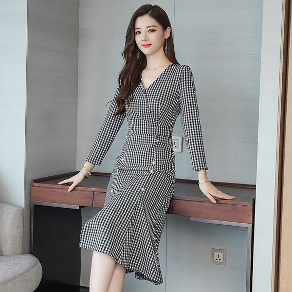 [HCM]SET ÁO CROPTOP CARO CHÂN VÁY XOÈ