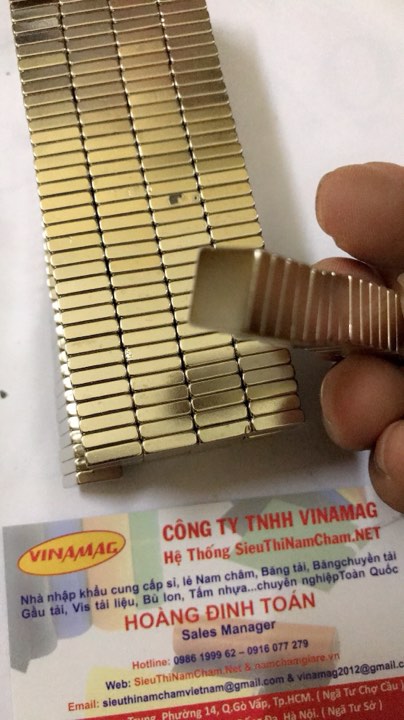 Nam châm vuông 10x10x3mm nam châm đất hiếm
