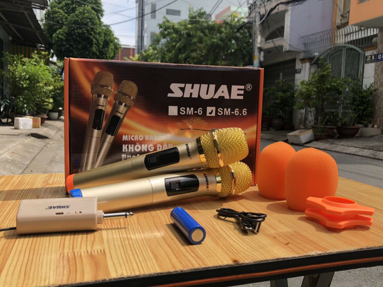Micro không dây Shuae - 2 Micro
