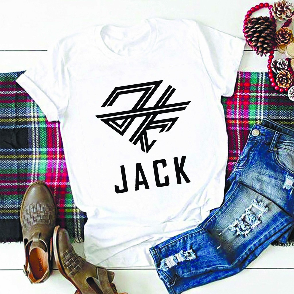 Áo thun phông đen trắng in logo Jack