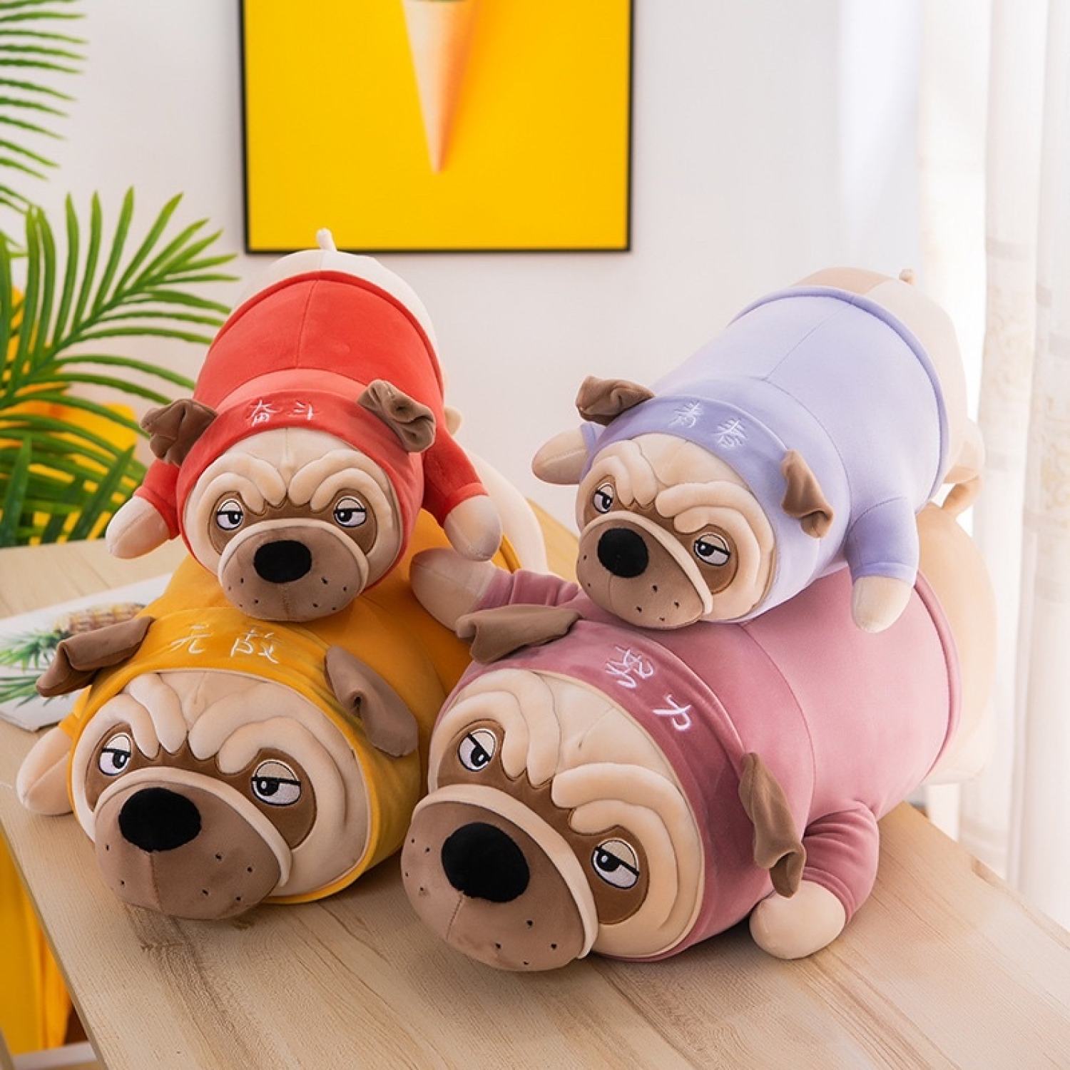 gấᴜ Bông Chó pug nằm mặc áo, Chó pull dog mặt quạo