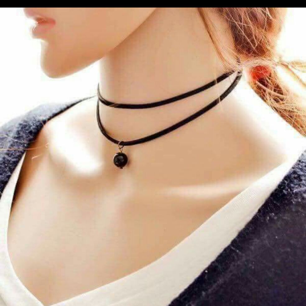 Vòng chocker 2 tầng cổ kèm hạt đen