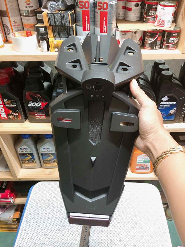 Dè sau exciter 150 kiểu mới