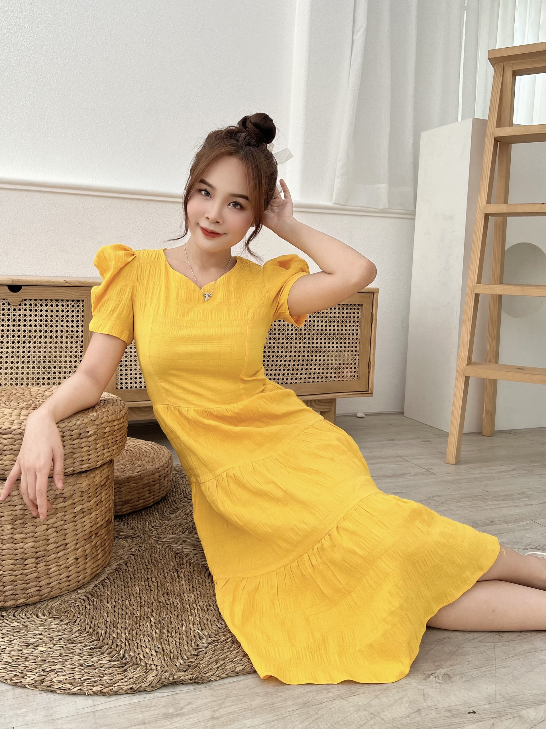 Đầm xòe tay phồng nhún bèo Misa - MS0223
