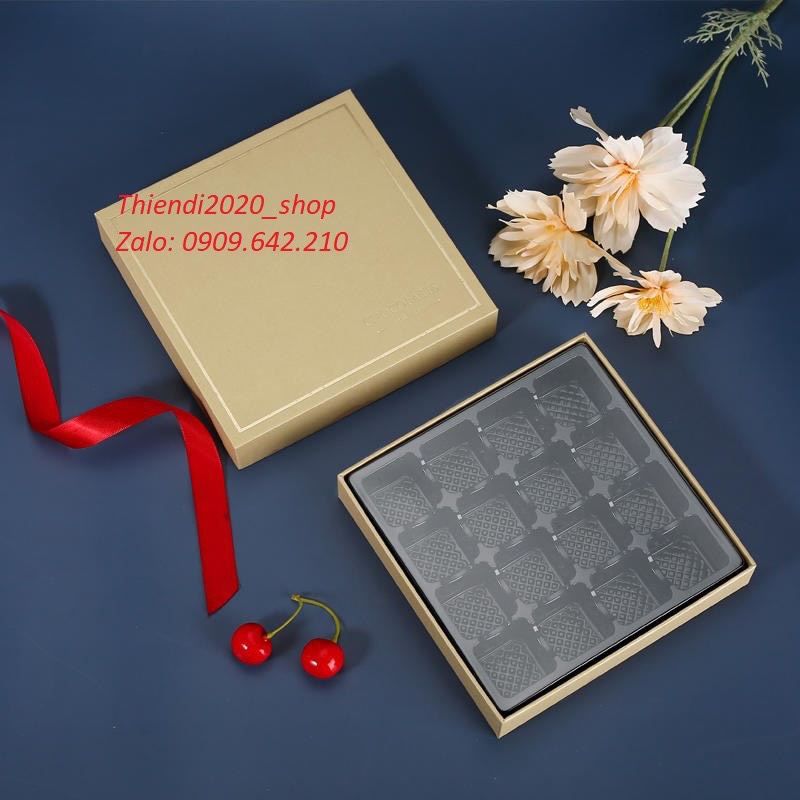 DEC21-1-Hộp đựng Socola ( Khay vuông 16 viên-25 viên)