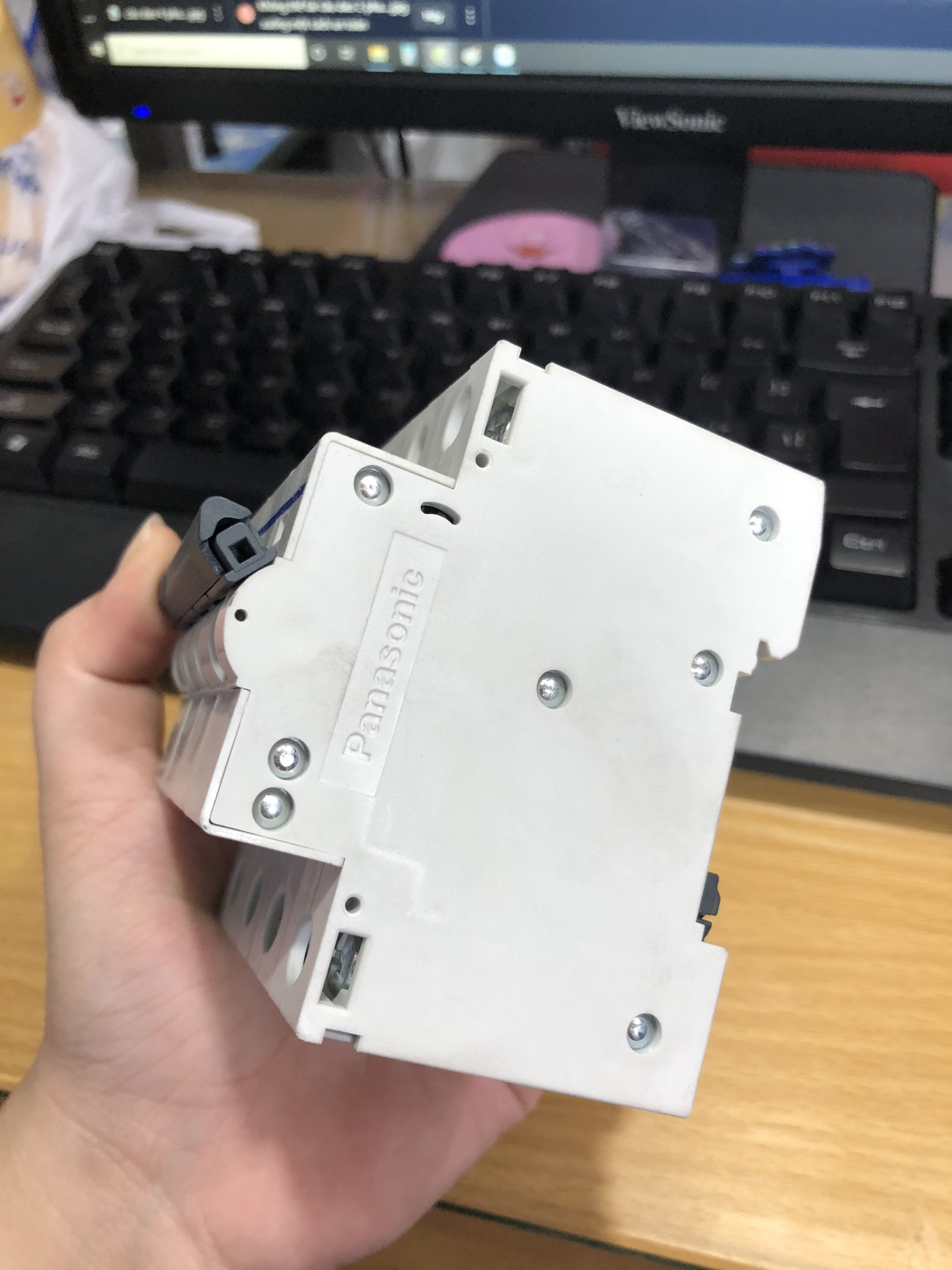 Cầu dao tự động (Aptomat) Panasonic 4 pha BBD4404CNV (25A-40A-50A-63A) - Hàng chính hãng