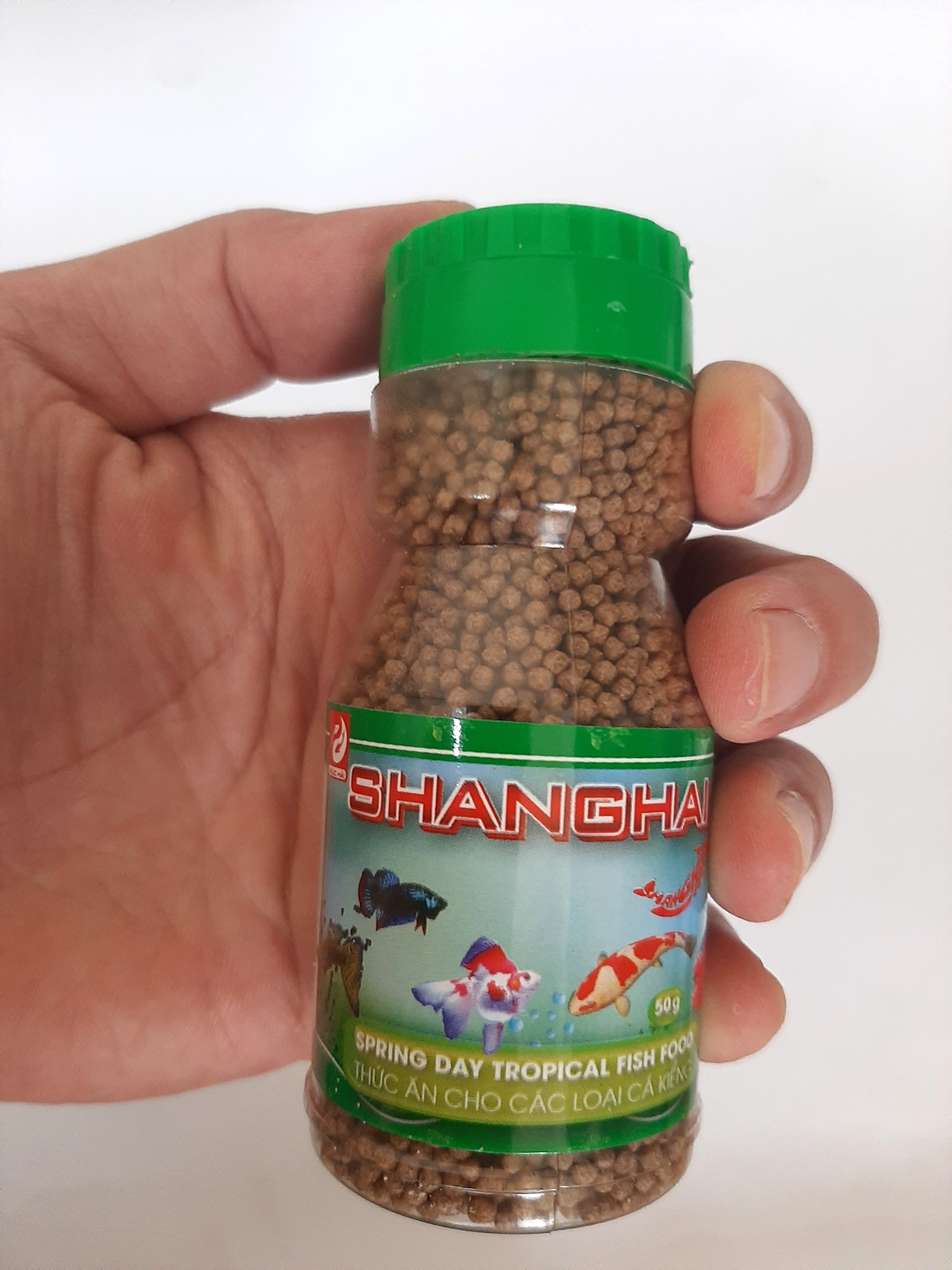 Thức ăn cho cá Shanghai dạng mảnh nhỏ