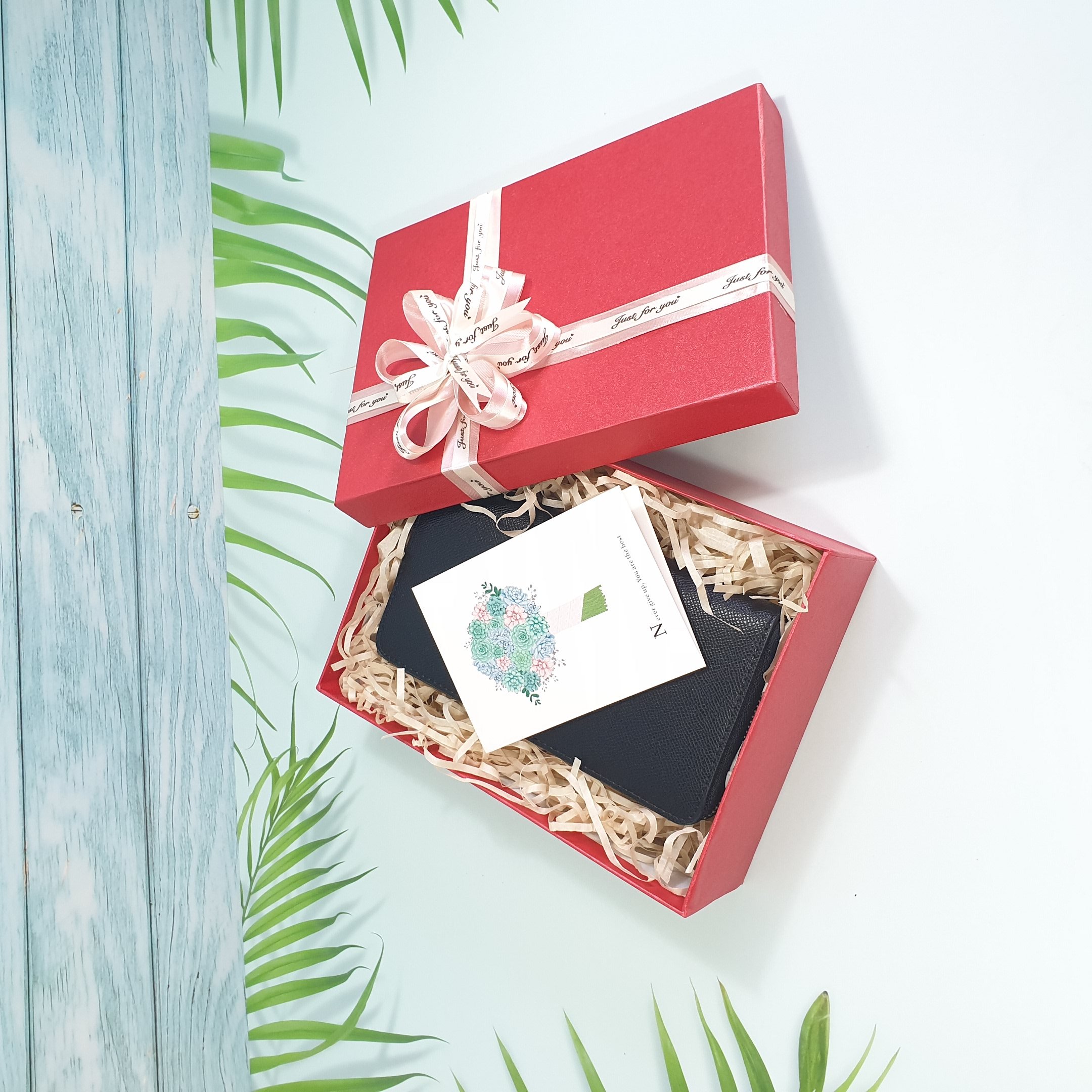 [Tặng thiệp + Giấy rơm] Hộp quà Valentine, hộp quà tặng người yêu KT 23x17x7cm – HQ24