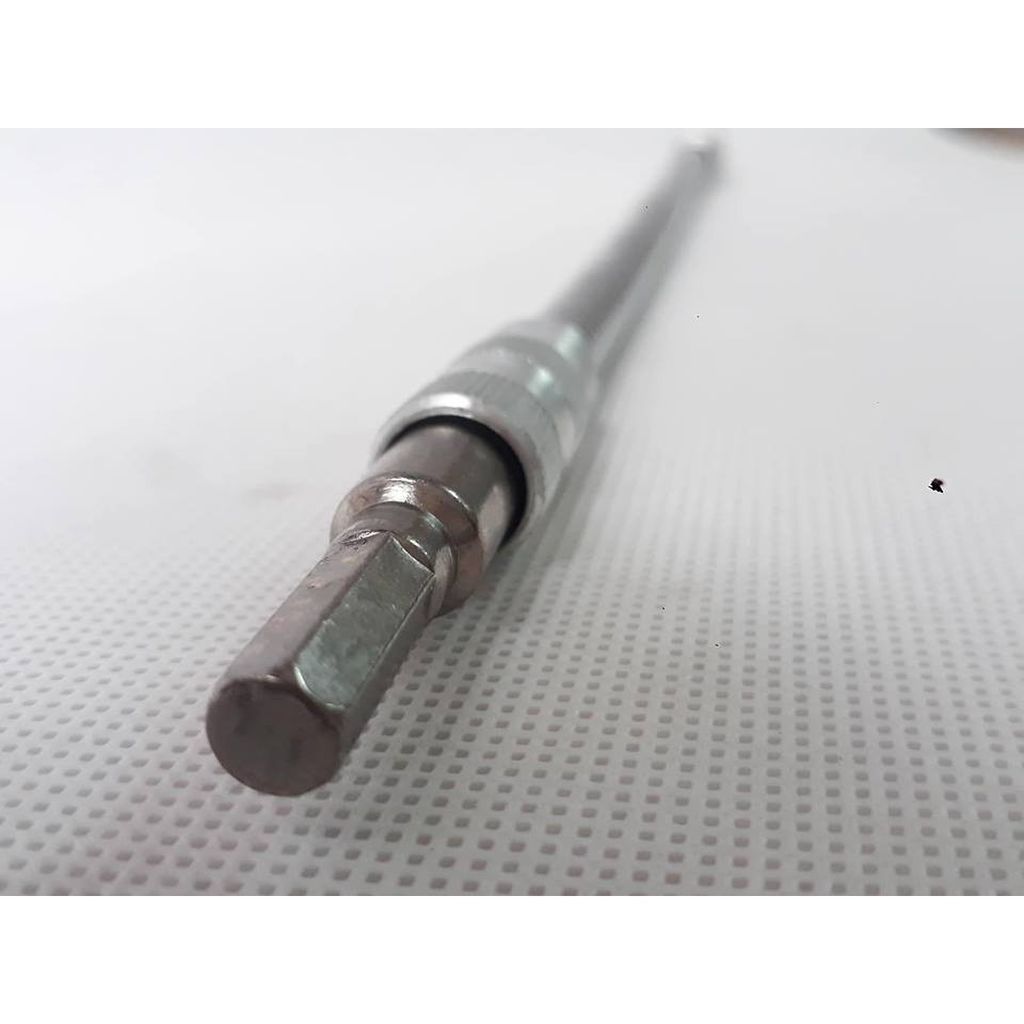 Cần uống cong để vặn vít Makita B-29094  DCSG