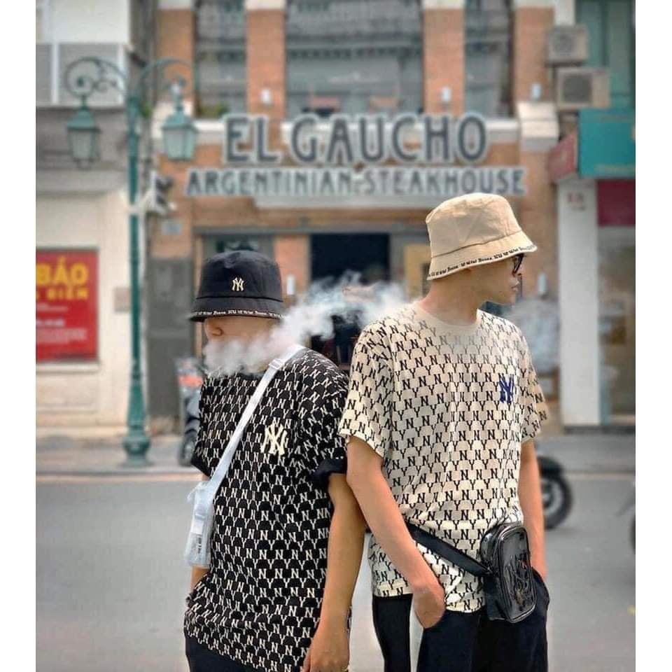 Áo thun chữ unisex