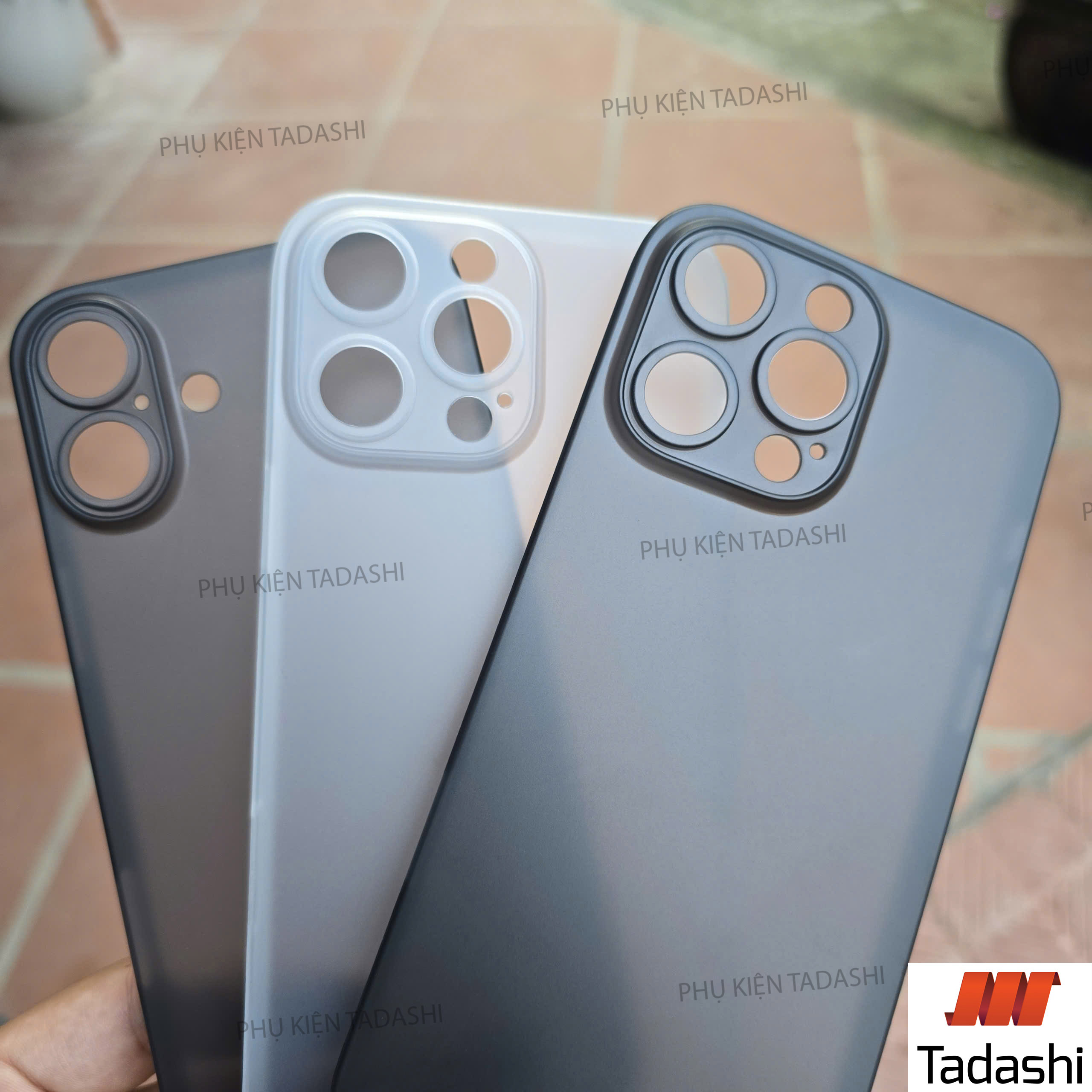 Ốp Lưng Siêu Mỏng IPhone 15 Pro Max/ 15 Pro/ 15/ 15 Plus, Iphone 14/ 14 Plus/ 14 Pro/ 14 Pro Max, Iphone 13/ 13 Pro/ 13 Pro Max Nhẹ Thoáng Khí, Không Ố Vàng, Có Gờ Bảo Vệ Camera.