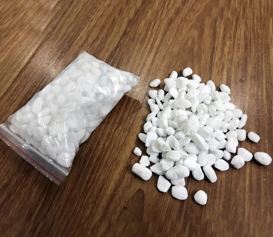 300gram Sỏi trắng trang trí chậu hoa, bình hoa, bể cá