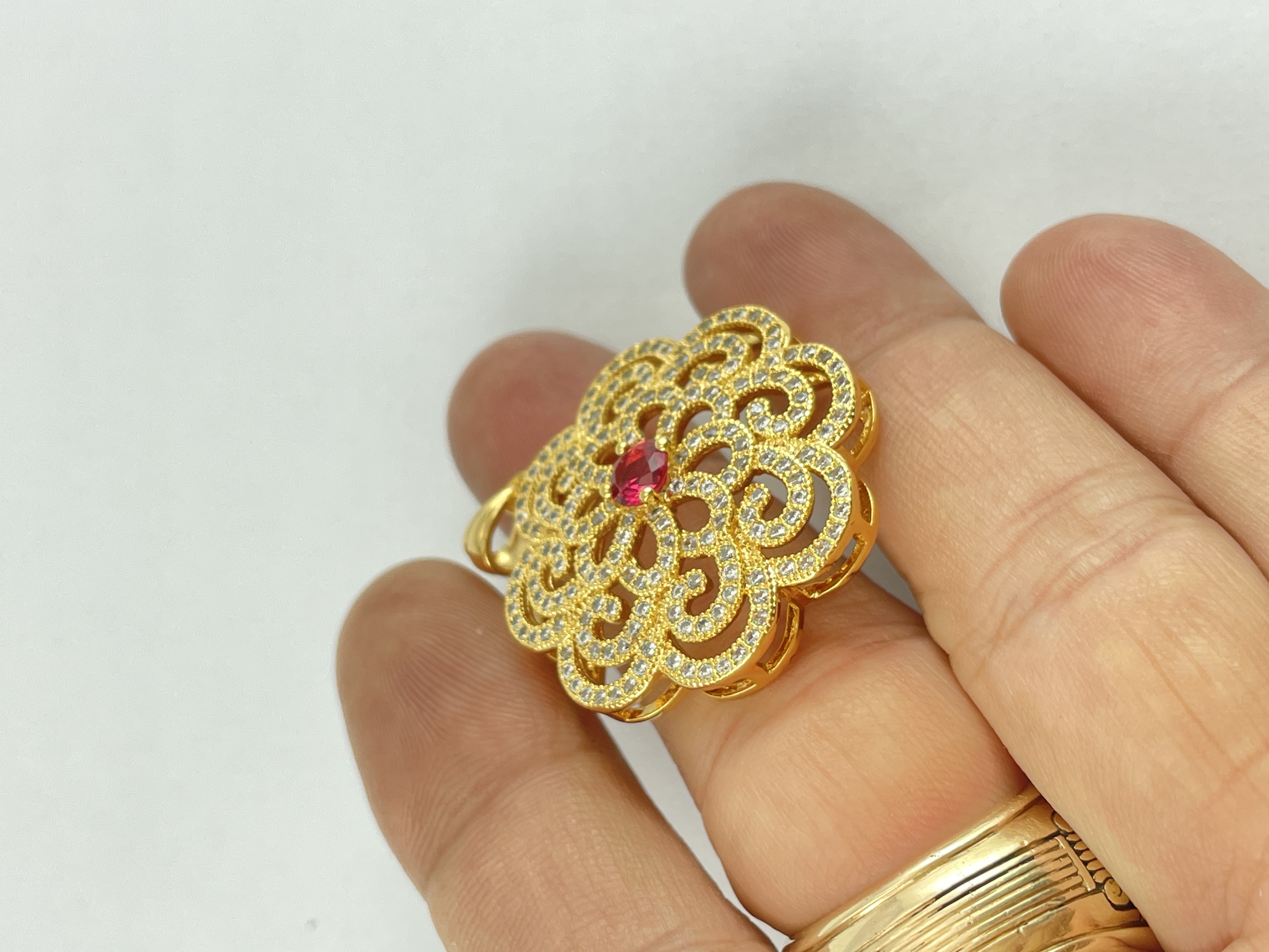 MẶT DÂY CHUYỀN NỮ MẠ VÀNG 18K CAO CẤP