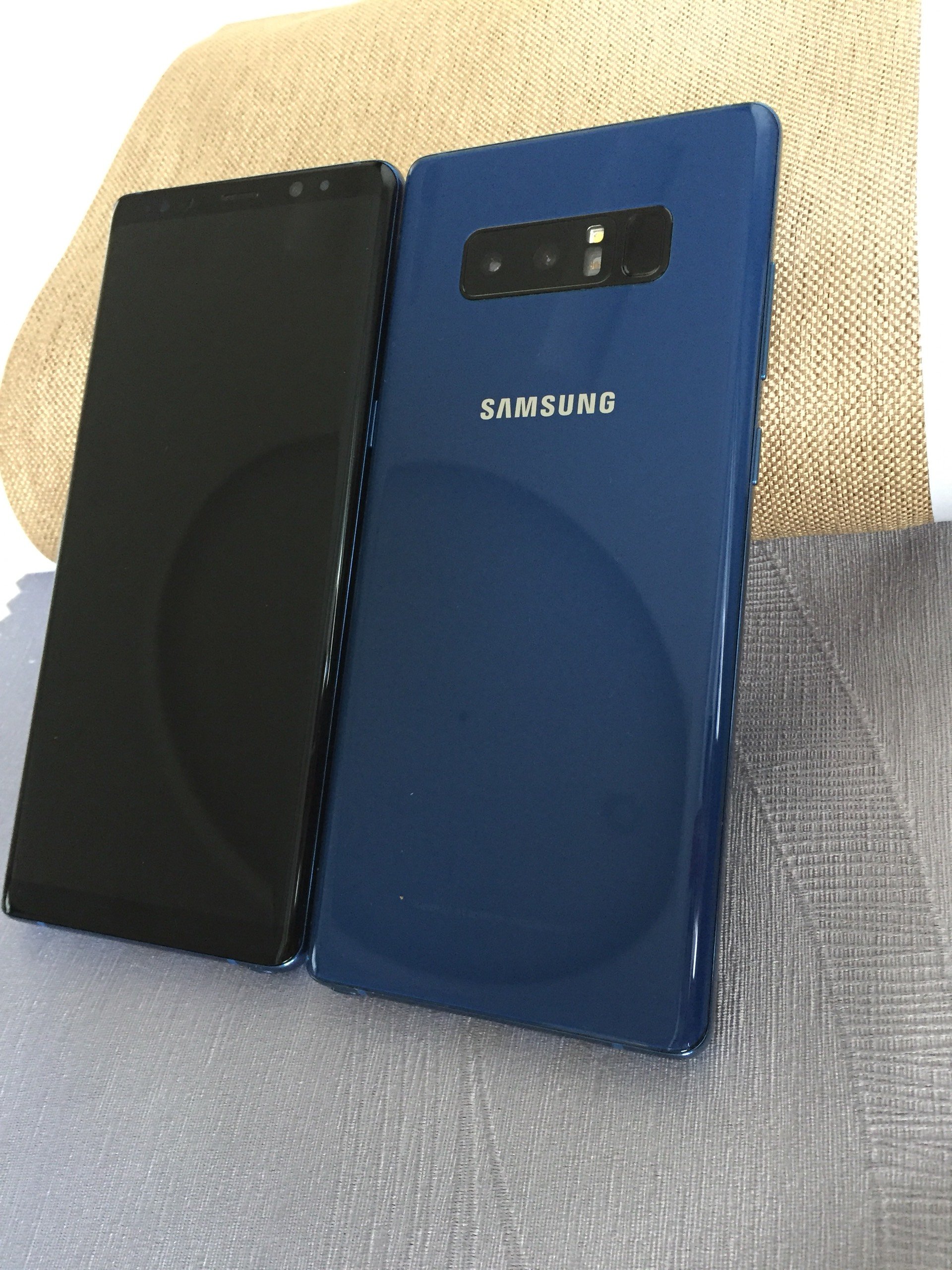 Điện thoại SamSung Note 8 (bản 1 Sim/ 2 Sim)