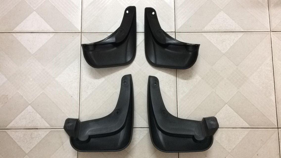 Bộ chắn bùn bánh xe Hyundai Getz