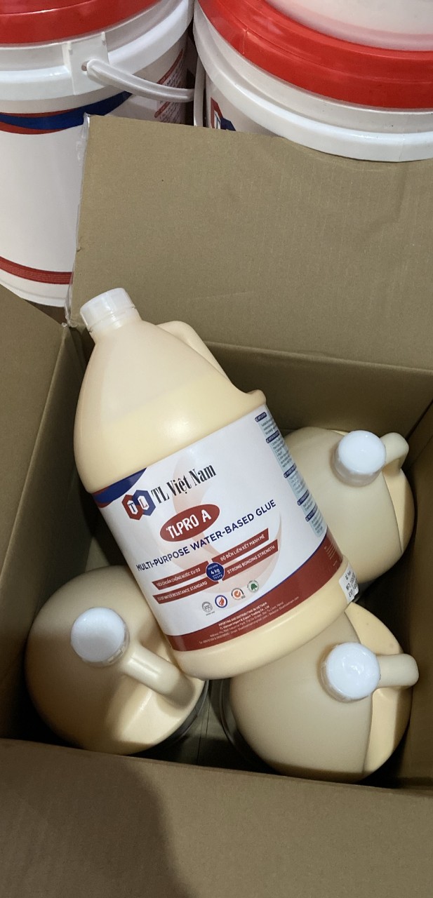 Keo dán gỗ, keo sữa dán gỗ can 4 kg