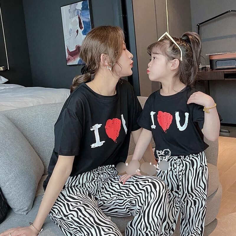 Set mẹ con I ❤️ you
