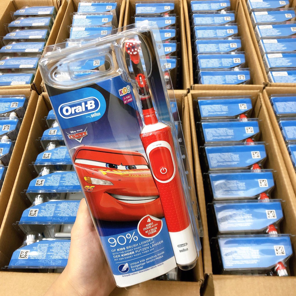 Bàn chải điện Oral-B Stages Power cho bé