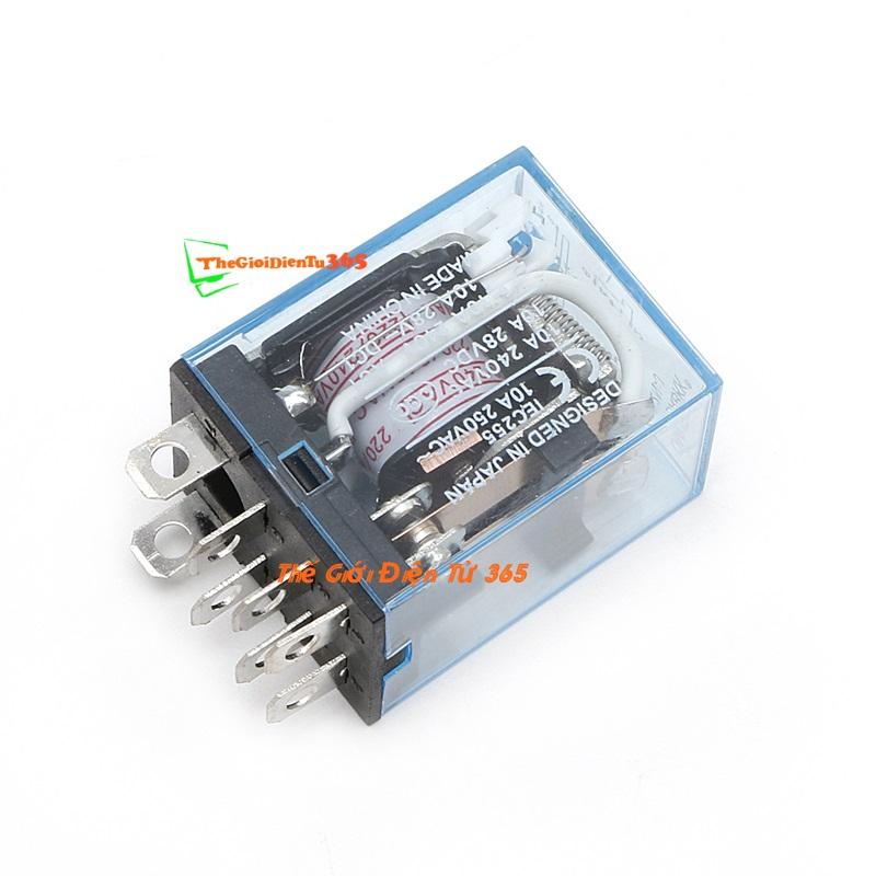 RELAY TRUNG GIAN OMRON 12V 10A 8 CHÂN KÈM ĐẾ VẶN ỐC