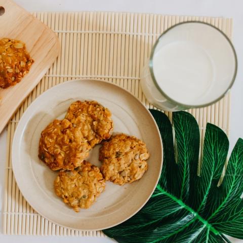 [HCM]Bánh Cookie Yến Mạch Thương Hiệu Gạch Đỏ 170g Ăn Kiêng Thơm Ngon Không Đường Ăn Vặt Giảm Cân Siêu Ngon DAV006
