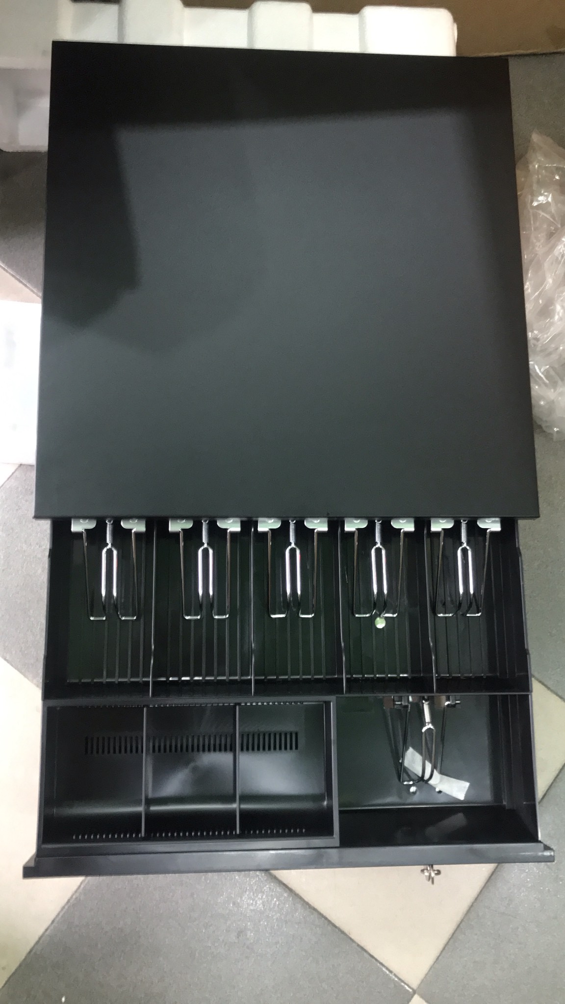 [HCM]Két Đựng Tiền Antech RT405