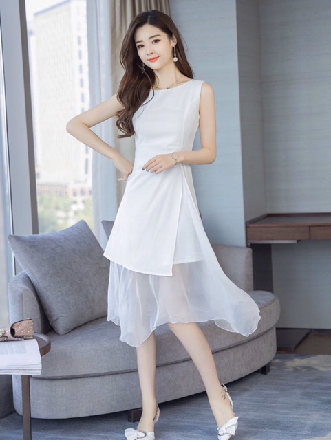 Đầm trắng phối voan