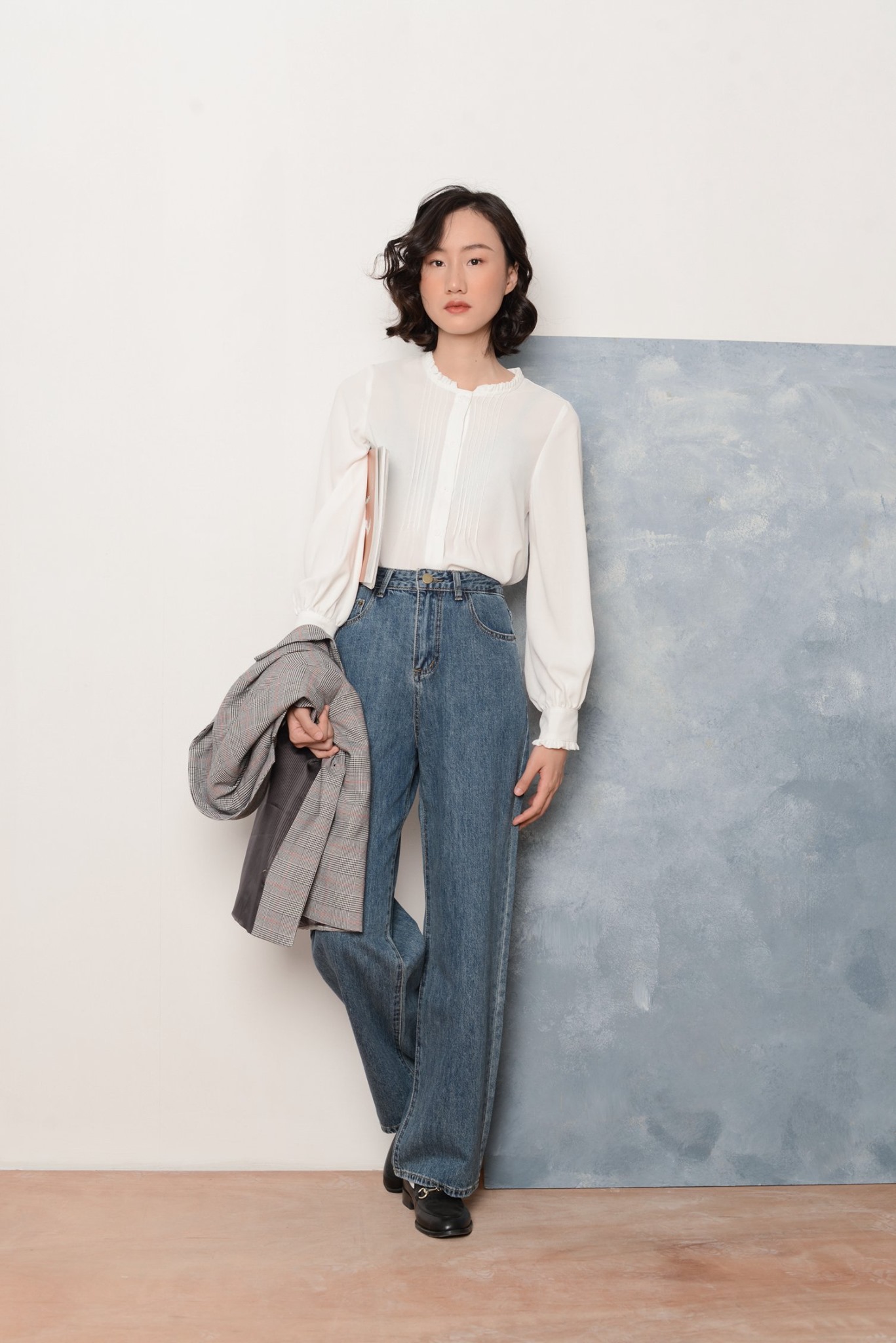 Item du Jour - Sơ mi cổ bèo mí trước