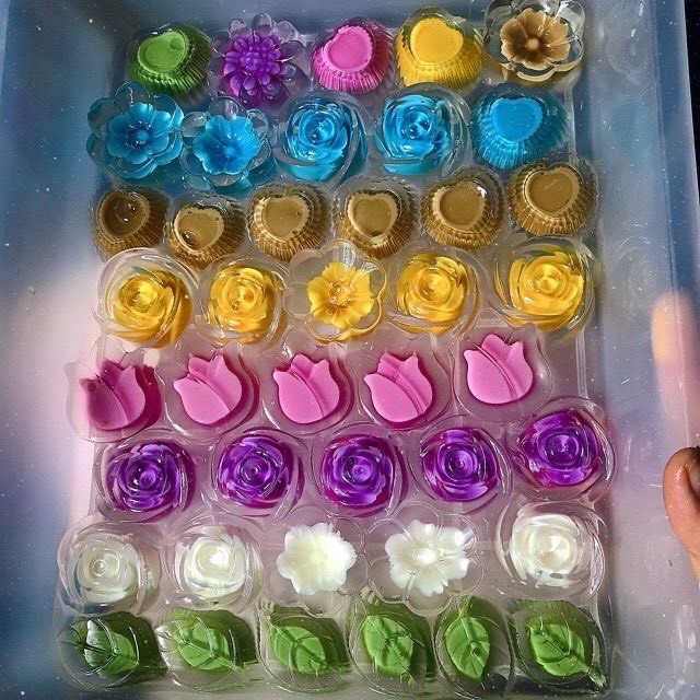 Set 20 khuôn cupcake silicon làm thạch pha lê ( thạch 2 lớp) MS215