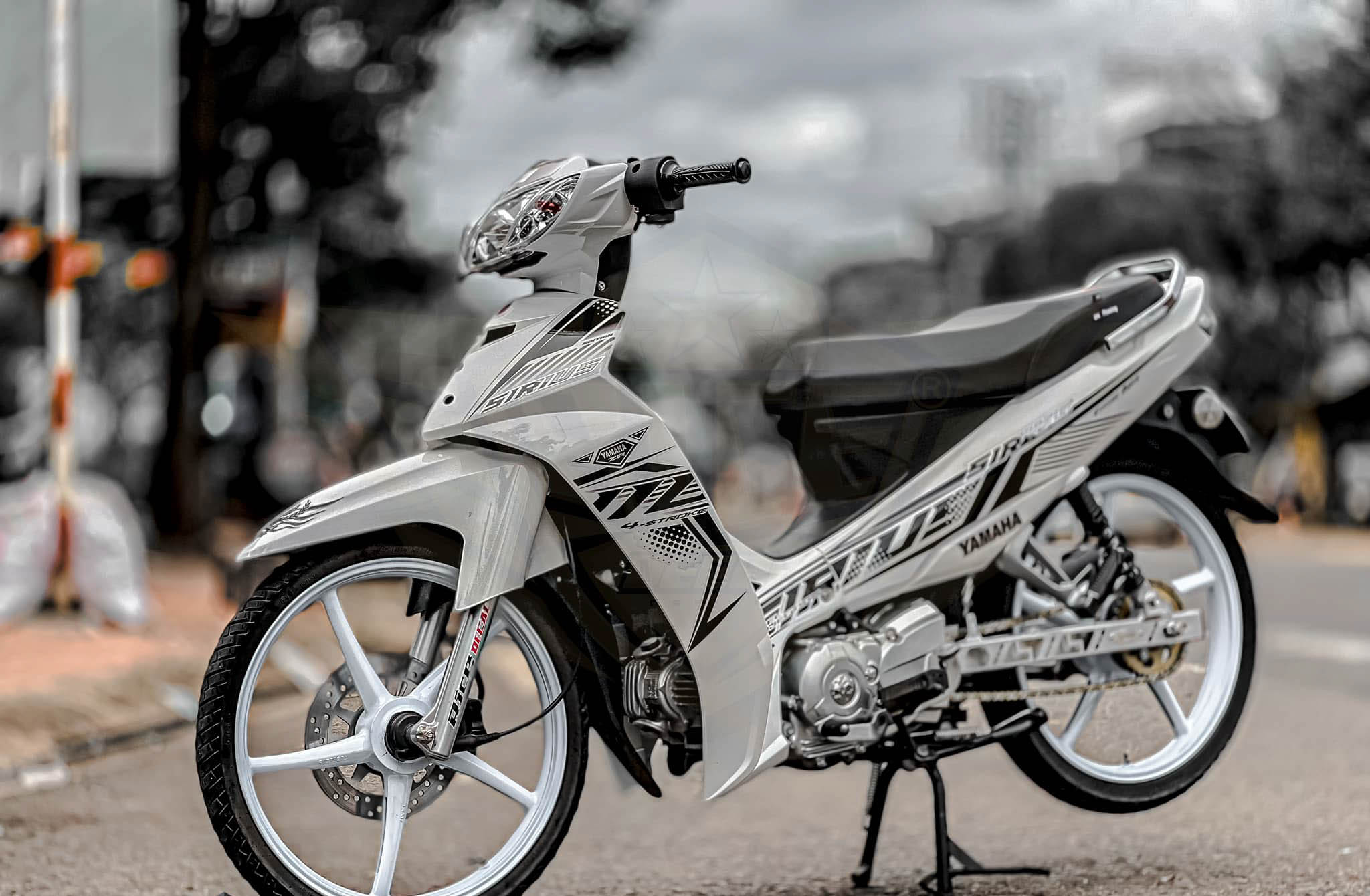 Tem sirius full trắng mẫu mới font chữ 2022