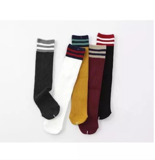 SET 5 ĐÔI TẤT DÀI CHO BÉ