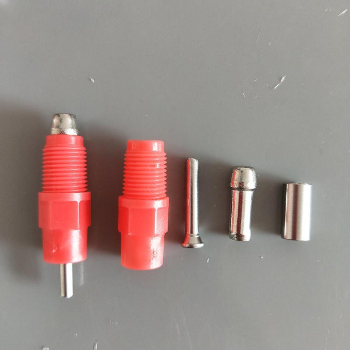 Bộ 10 núm uống cho gà Impex Hà Lan