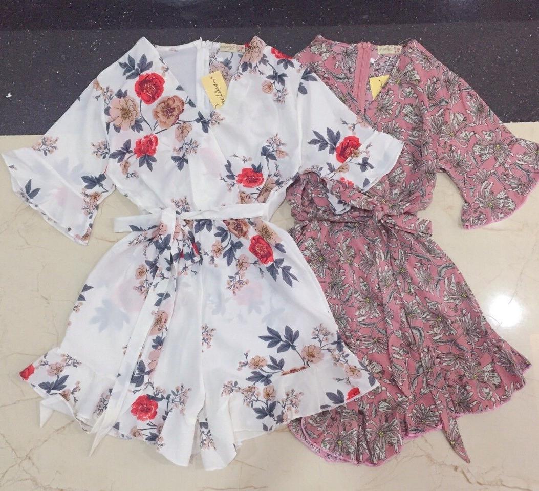 Jumpsuit hoa cột eo - bộ liền thân