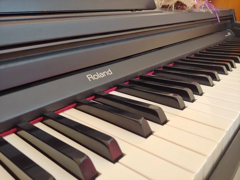 [HCM]Piano điện Roland HP147