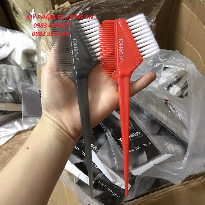 LƯỢC NHUỘM 2 ĐẦU DỄ SỬ DỤNG TẠI NHÀ