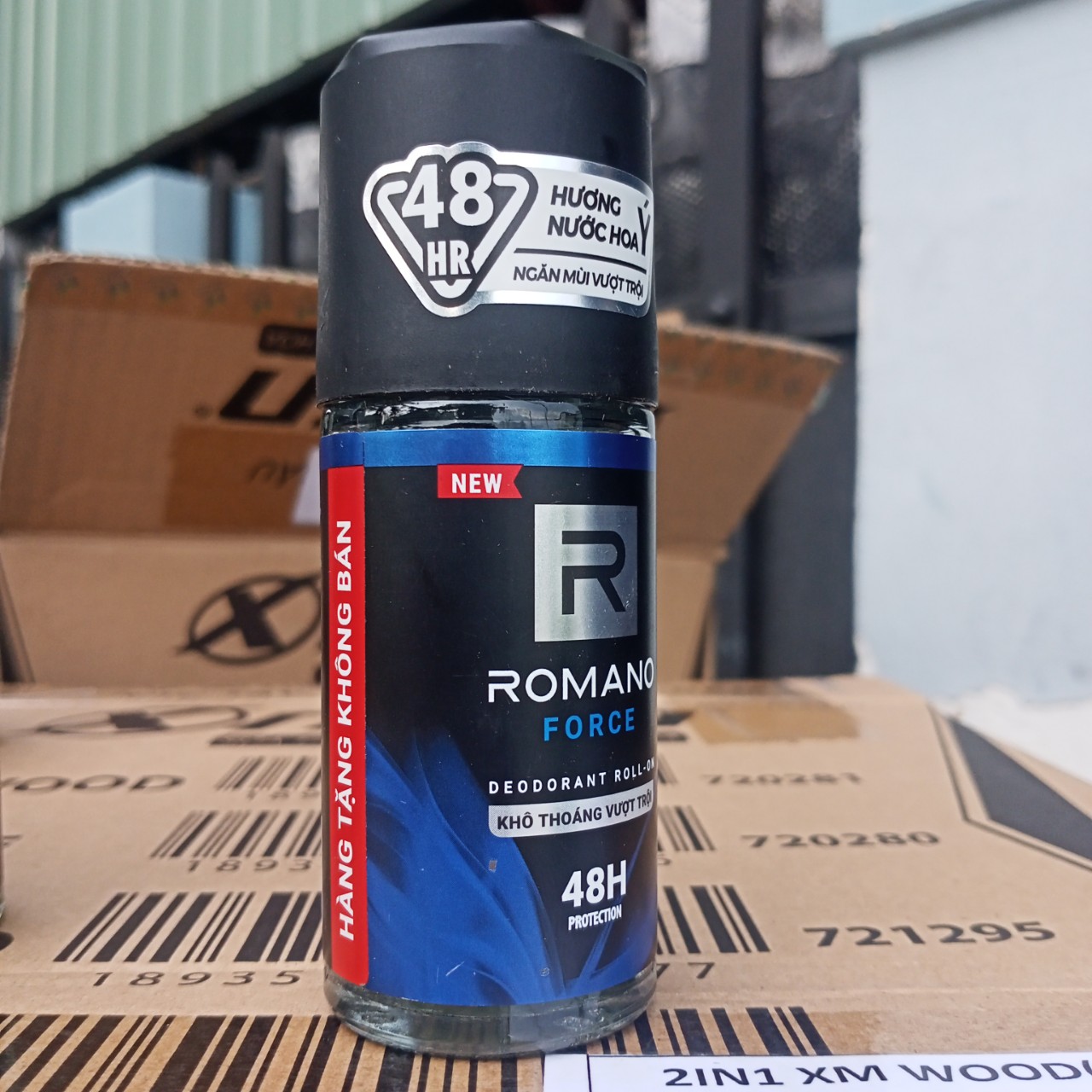 Lăn Khử Mùi Romano 40ml (Hàng khuyến mãi)