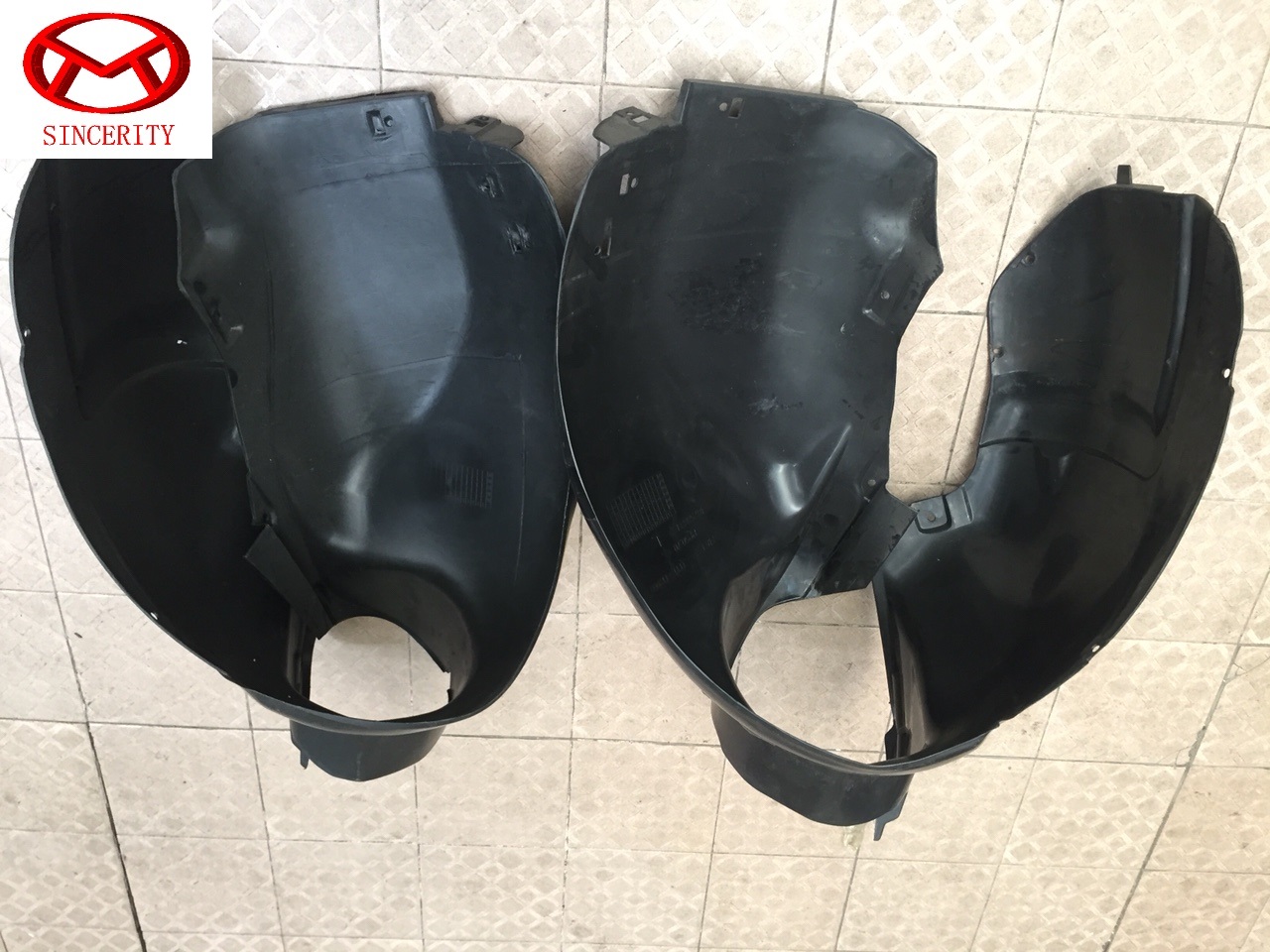 Chắn bùn lòng dè Fiat Albea