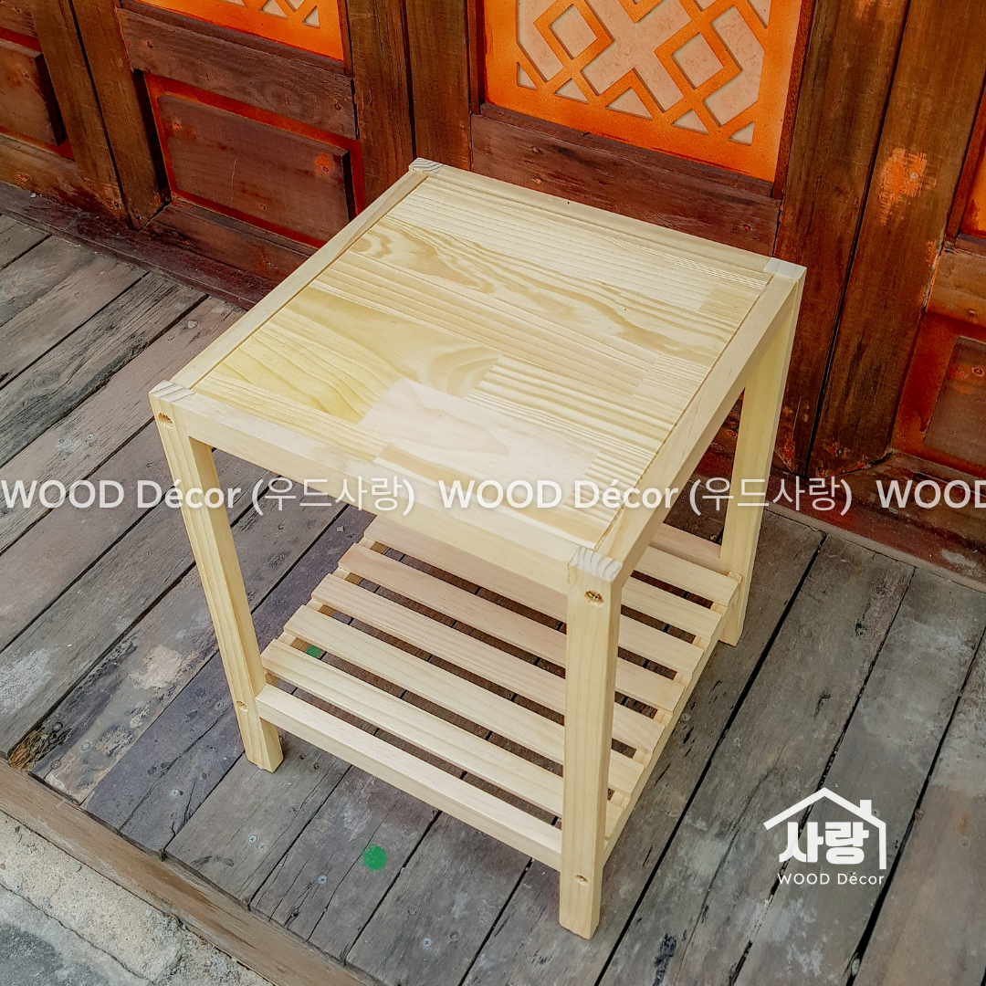 Kệ đầu giường mặt ván gỗ thông New Zealand Wooden Sidebed