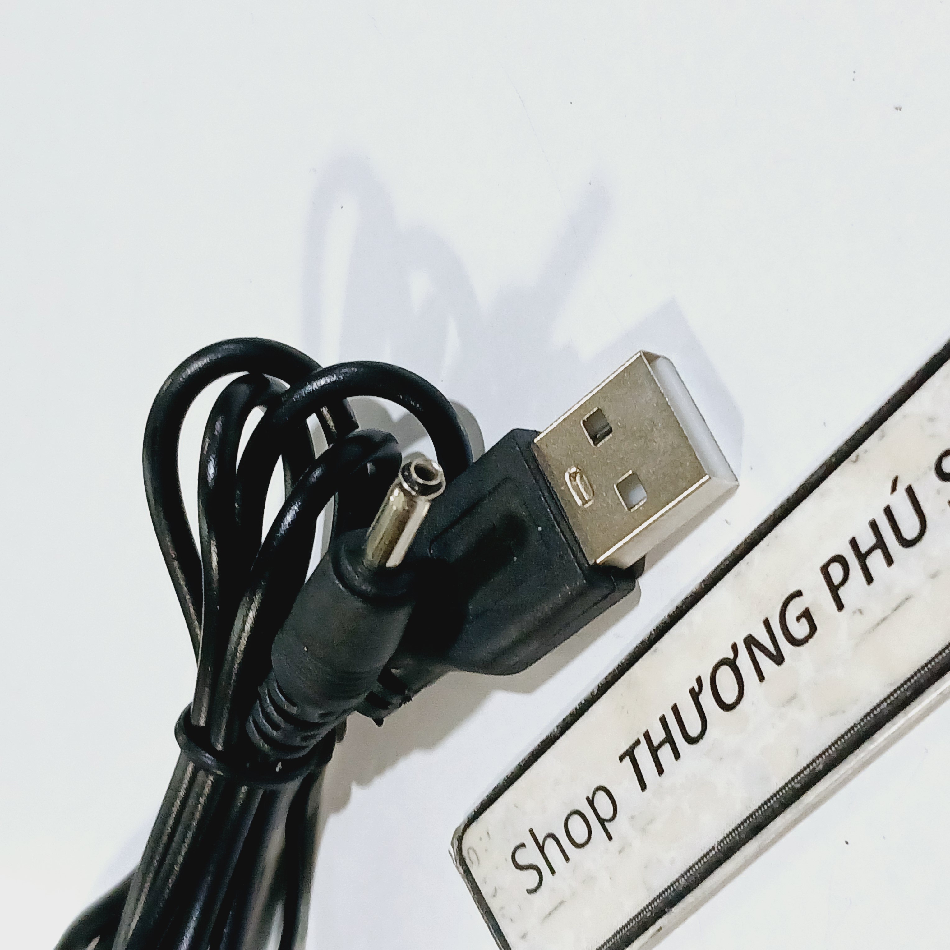 Cáp nguồn USB ra đầu cắm 3.5mm X 1.35mm