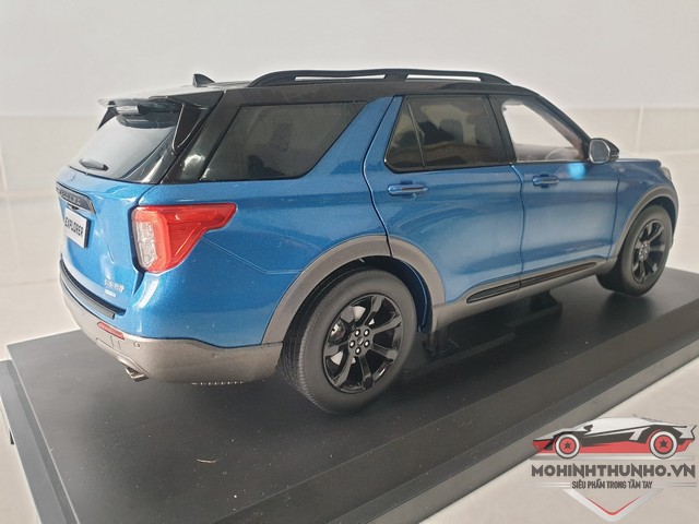 [HCM]Xe mô hình Ford Explorer 2022, tỉ lệ 1:18