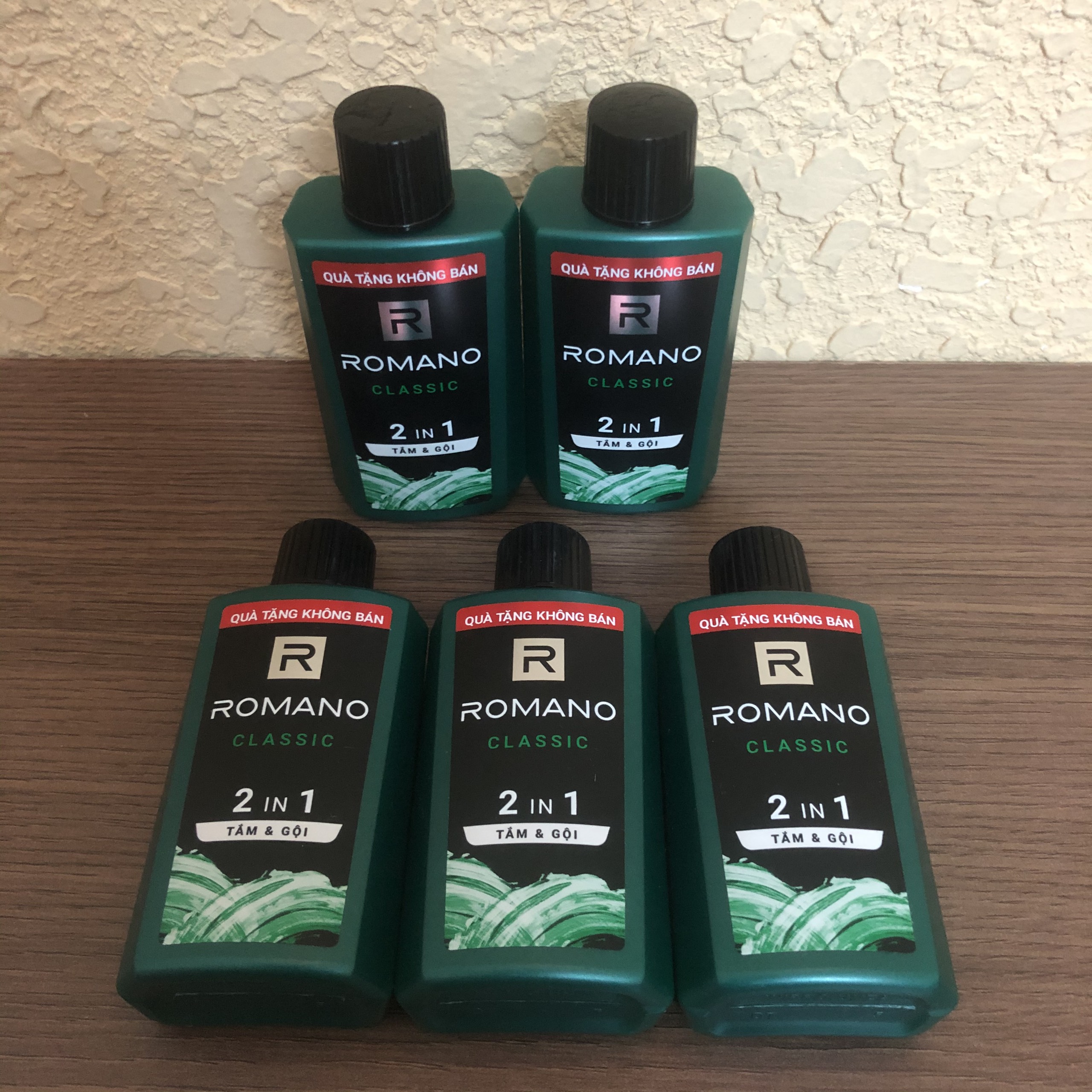 Set 5 chai dầu tắm gội Romano 2 trong 1