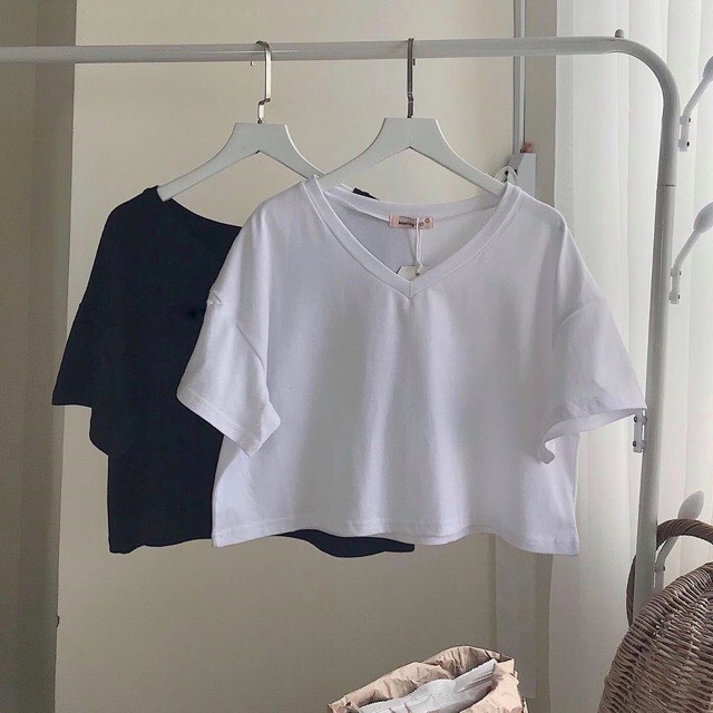 Áo Thun Nữ Croptop Cổ Tim Thời Trang