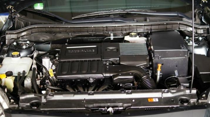 Vệ sinh dầu mỡ, bẩn khoang máy Lowell Car Engine Compartment