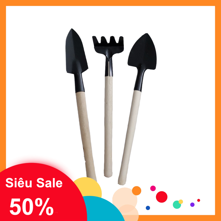 >> BÁO GIÁ BỘ DỤNG CỤ CUỐC XẺNG LÀM VƯỜN TRỒNG CÂY MINI 4 CHIẾC SƠN TĨNH ĐIỆN | Shopee Lazada Sendo Tiki mới nhất 34 Bộ cuốc xẻng mini trồng cây cảnh 3 món 20 cm -Thiết kế nhỏ gọn thích hợp với việc trồng và chăm sóc các loại cây nhỏ trồng trong chậu. Bộ dụng cụ làm vườn mini 3 món thích hợp dùng để chăm sóc cây cảnh.