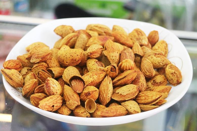 Hạnh Nhân bơ muối vỏ mỏng hộp 350gr